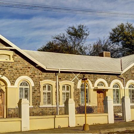 Schuetzenhaus Guesthouse Keetmanshoop Extérieur photo