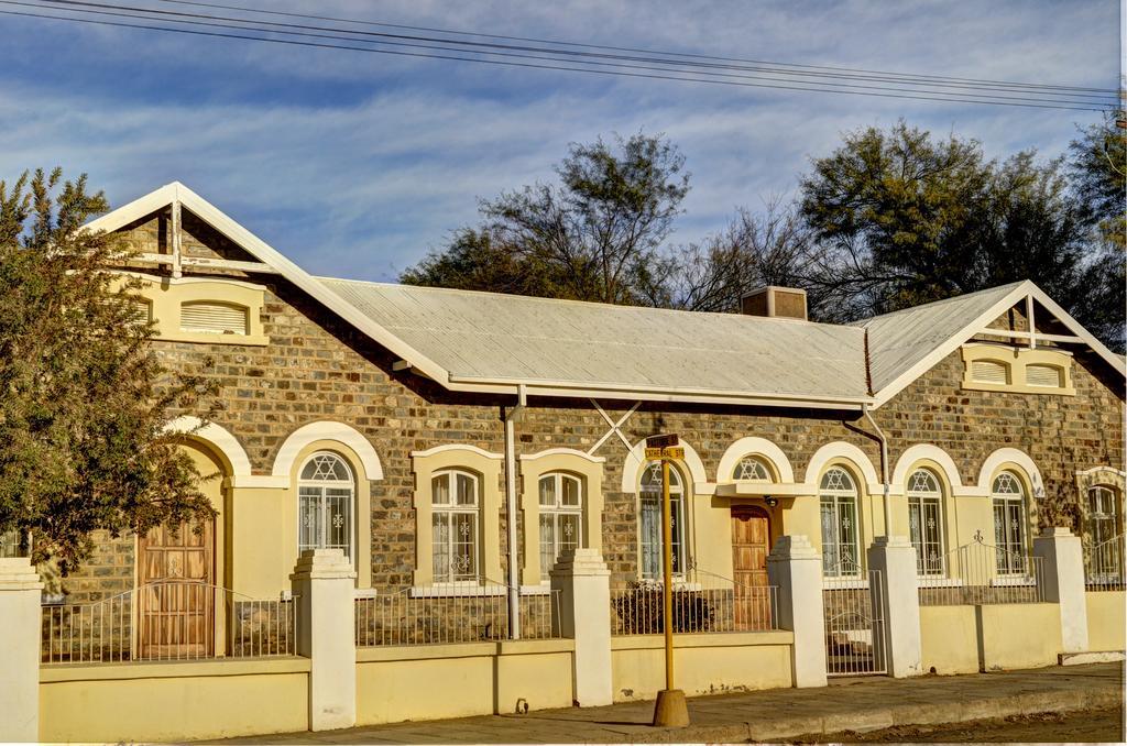 Schuetzenhaus Guesthouse Keetmanshoop Extérieur photo